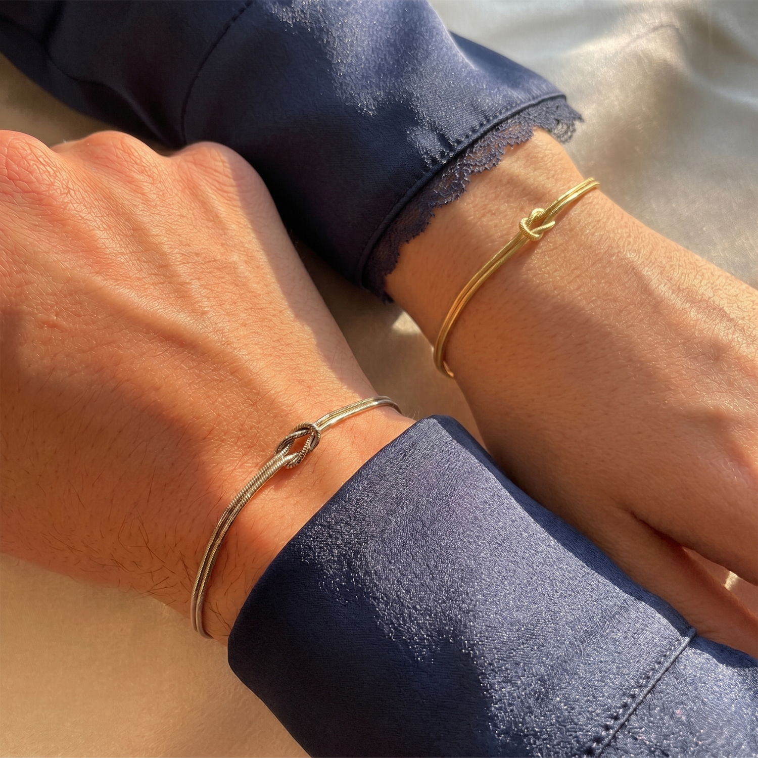 Pulseira Nó Simbólico em Aço Inoxidável