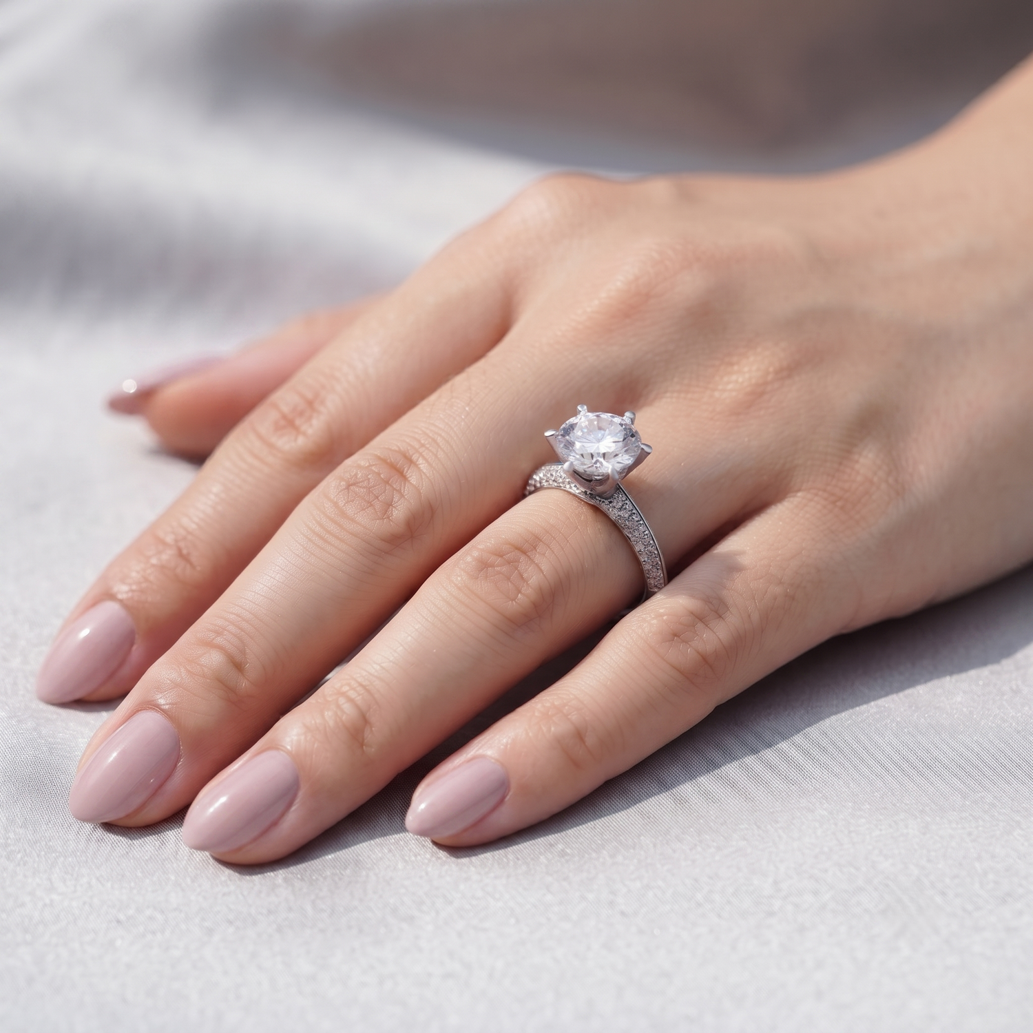Anel Solitário em Prata de Lei 925 com Moissanite