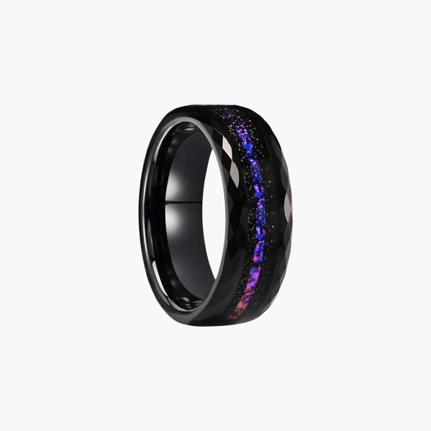 Anel de Tungsténio Facetado com Incrustação Aurora