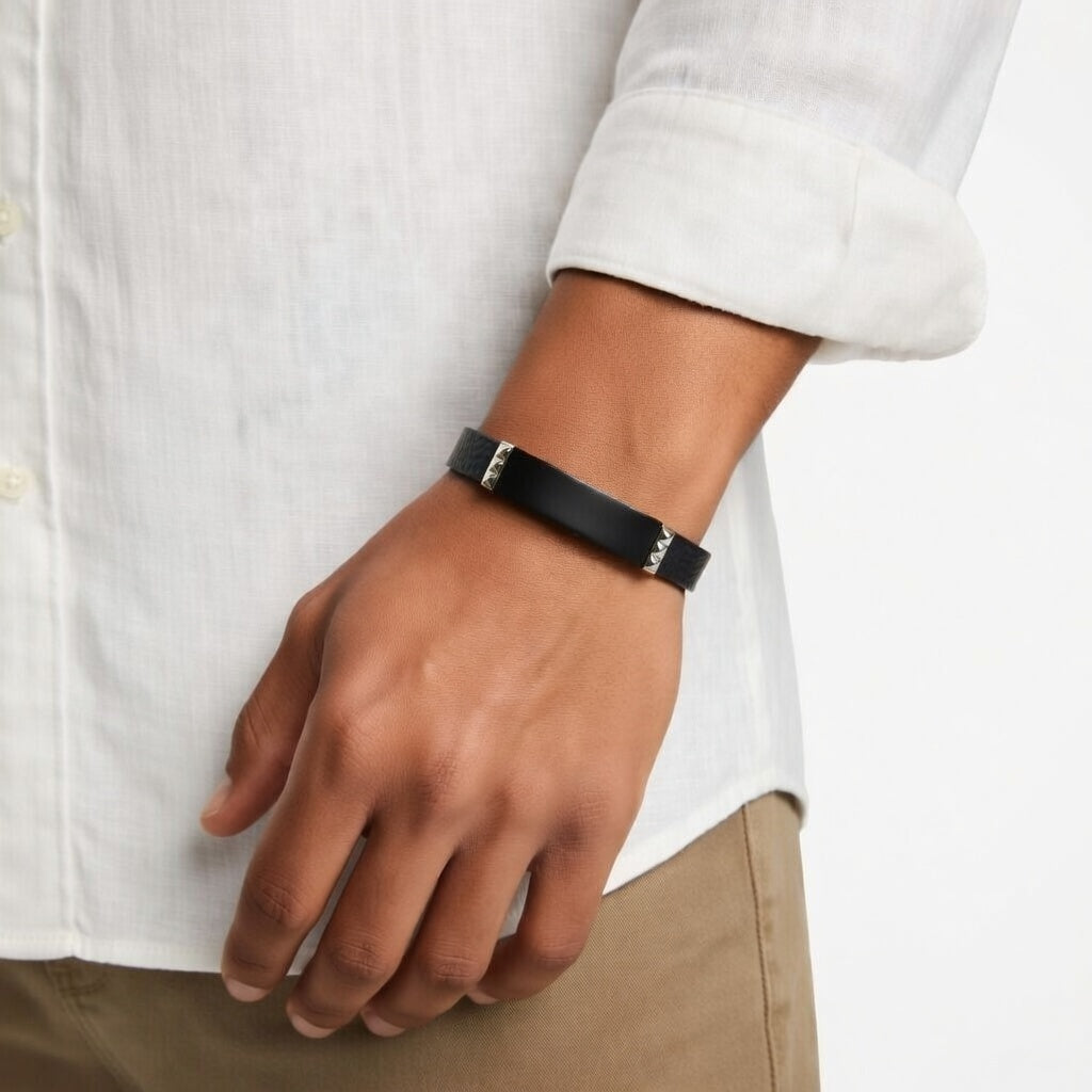 Pulseira de Couro e Aço Inoxidável